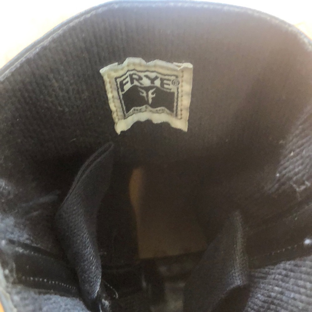 Frye Men’s Calvary boot - Picture 3 of 5